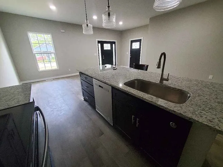 1449 Athens Ave SW — Photo 6