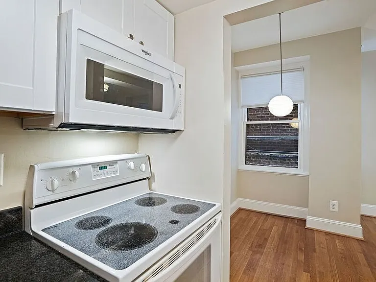 2008 16th St NW #101 — Photo 13