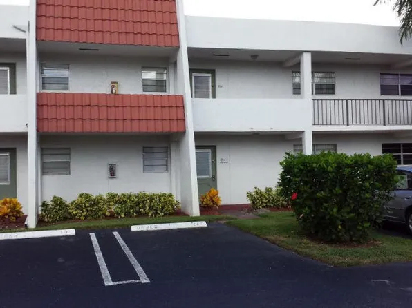 2500 Fiore Way, Delray Beach, FL