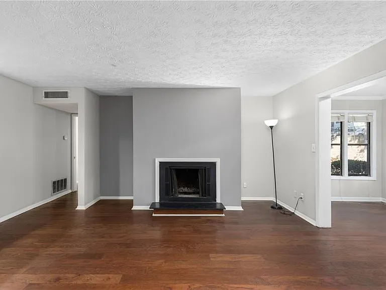 603 Summit North Dr NE #603 — Photo 7