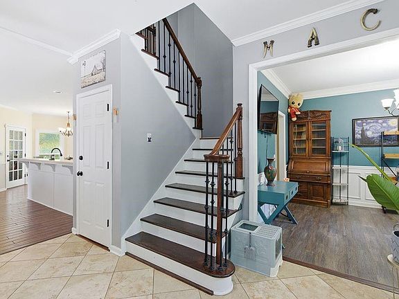 4th image of 2487 Windchase Ct