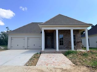 8643 Greenbrier Cove Rd, Baton Rouge, LA 70817