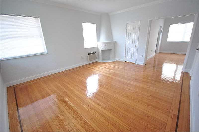 1st image of 1414 Euclid Ave #25
