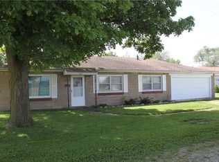 117 S Eads Ave, Paris, IL 61944