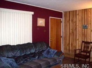 1904 Johnson Rd, Granite City, IL 62040