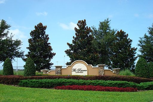 2nd image of 607 Woods Landing Dr