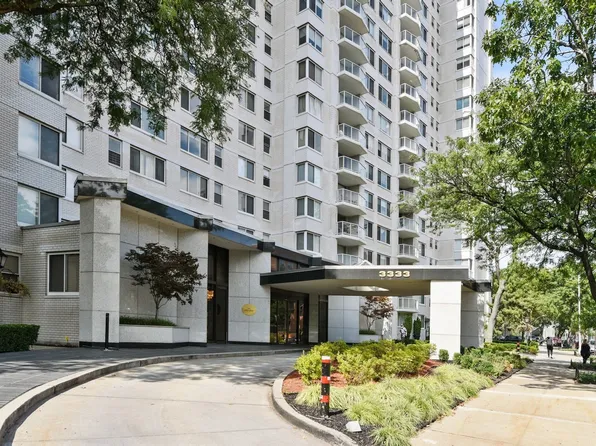 3333 Henry Hudson Parkway 17D image 1 of 1