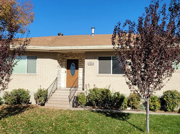 787 E Redmaple Cir, Millcreek, UT 84106
