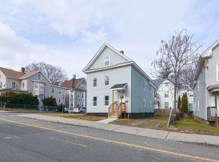 979 Dwight St #2, Holyoke, MA 01040