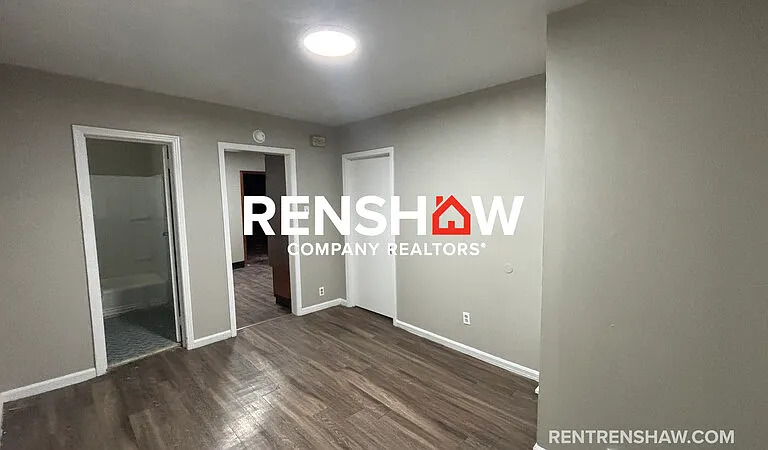 2537 Spottswood Ave — Photo 8