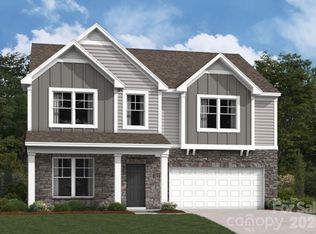 1735 Boulder Ridge Dr, Gastonia, NC 28052