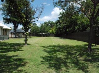 1408 Water St, Kerrville, TX 78028