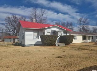 611 Murphy Rd, Pinckneyville, IL 62274