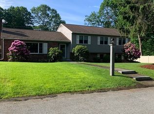 47 Farmington Rd, Nashua, NH 03060