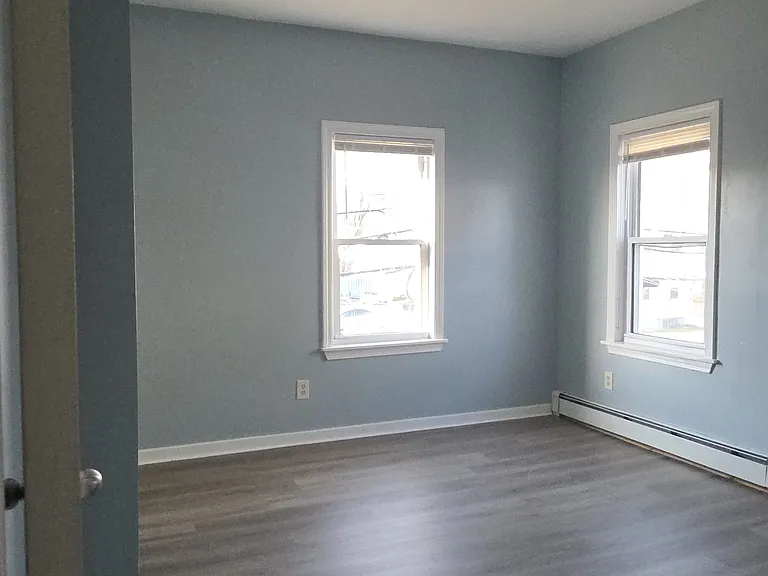 200 Whittenton St #4 — Photo 4