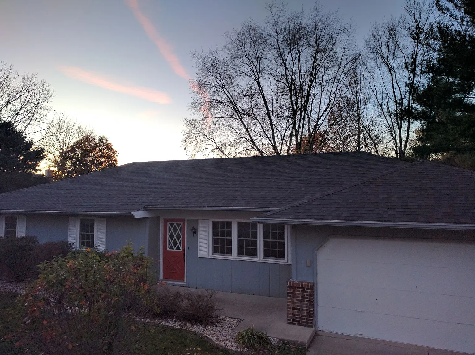 1616 Greenacres Dr photo 1