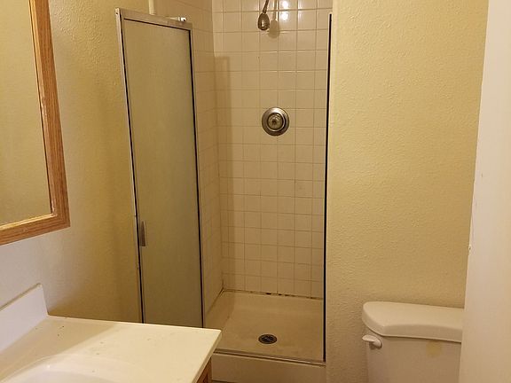 4th image of 10024 N 47th Dr
