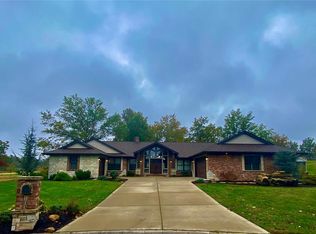 103 Glendalough Ct, Weldon Spring, MO 63304