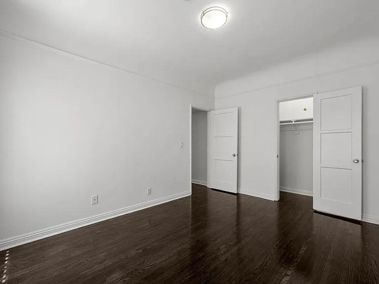 1201 S. Alfred — Photo 10