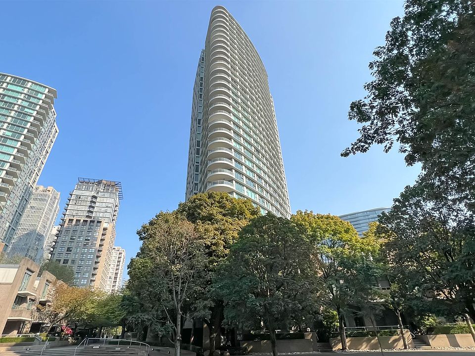 1st image of 1009 Expo Blvd #1003