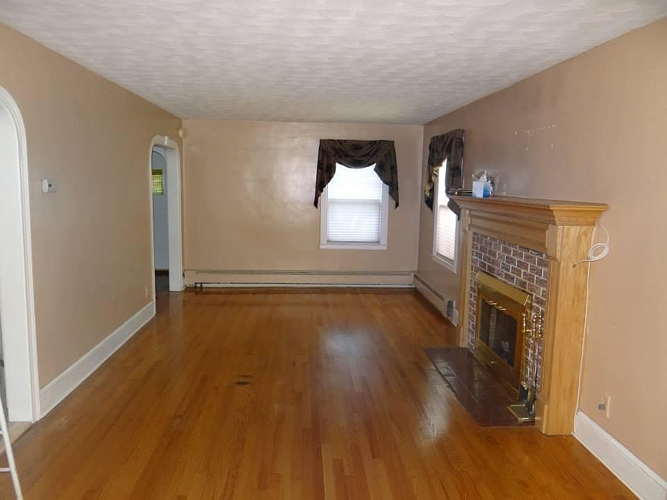 60 Eddy Glover Blvd, New Britain, CT 06053 Zillow