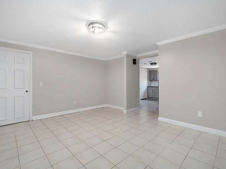 40 W Wrentham Rd #2 — Photo 6