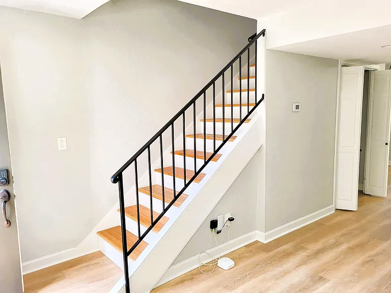 1802 Jackson Ave W #101 — Photo 6