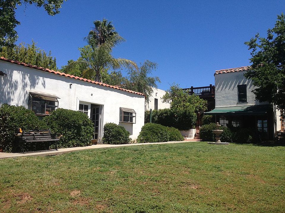 2nd image of 10767 Puebla Dr
