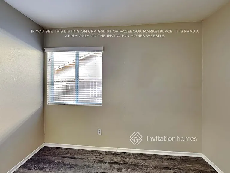 25375 Mountain Springs St — Photo 15