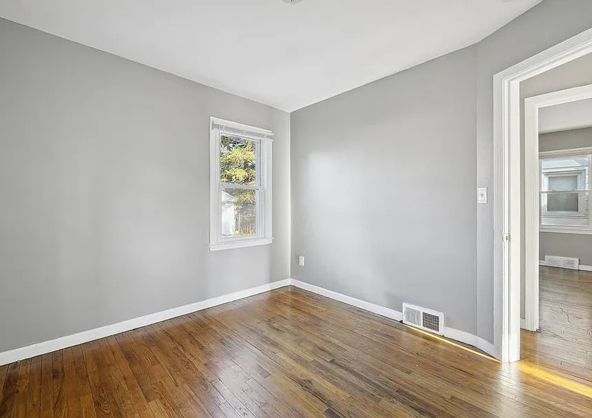 2 bed, 759 sqft, $1,150 — Photo 4