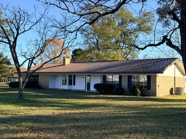 203 Roy Christie Rd, Lufkin, TX 75904