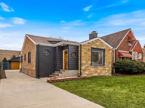 9621 S Maplewood Ave, Evergreen Park, IL 60805