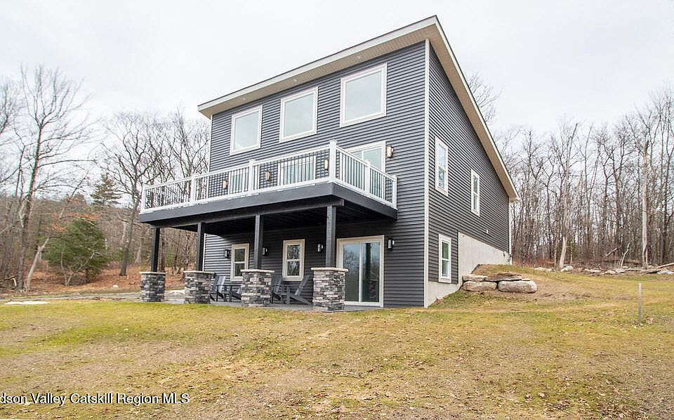 1st image of 330 Vista Maria Road