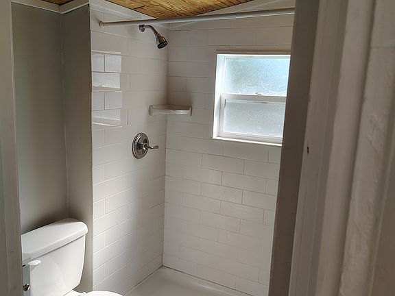 4th image of 30 S Wild Olive Ave #4