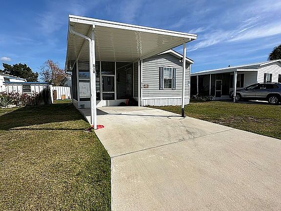2nd image of 515 Hawkins Cir #115