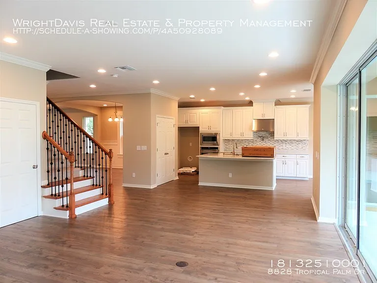 8828 Tropical Palm Dr — Photo 8