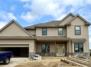5051 Magnolia Dr, Oregon, OH