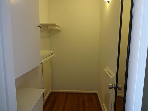 5th image of 2034 Branard St APT 1