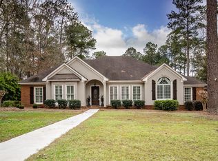 905 Crown Ridge Ct, Valdosta, GA 31605