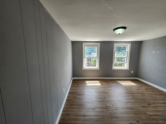 3rd image of 11 Cliff Hill Pl #3E