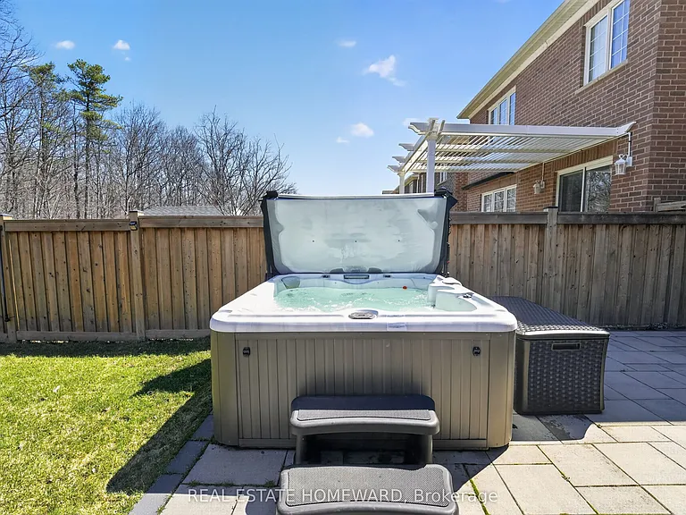 3329 Vernon Powell Dr — Photo 40