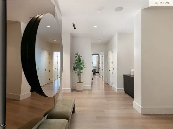 11660 Summit Club Dr #204, Summerlin, NV 89135