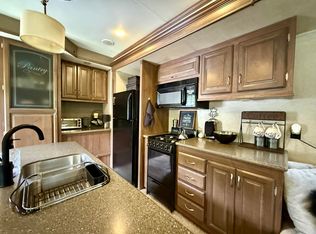 1650 Columbia Valley Rd #16, Fraser Valley, BC V2R4X3