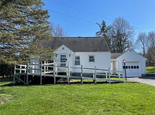 3342 Howlett Hill Rd, Syracuse, NY 13215