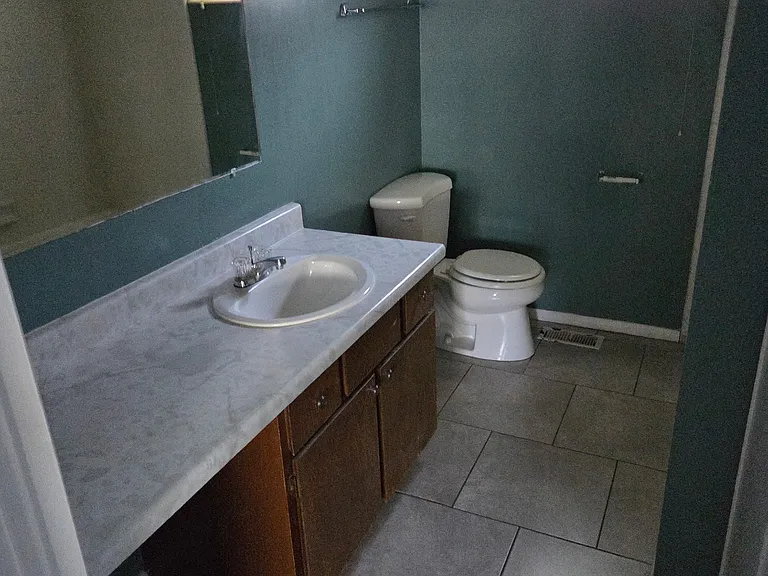 979 S Lake St #2 — Photo 7