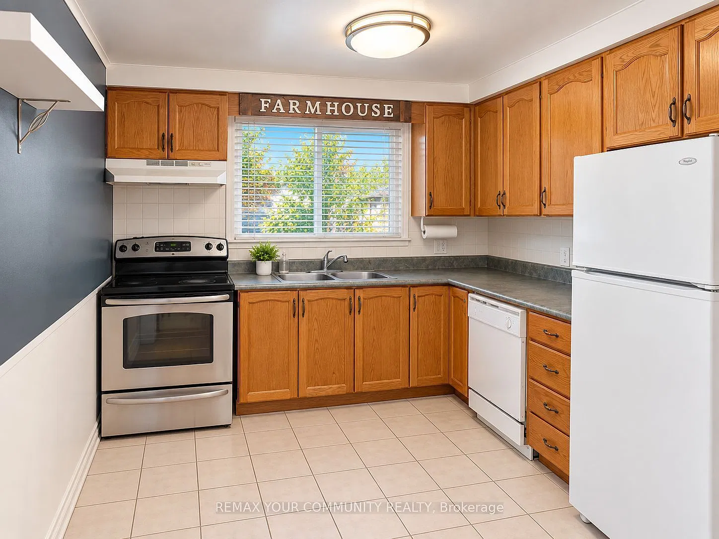 2 bed, $2,100 — Photo 3
