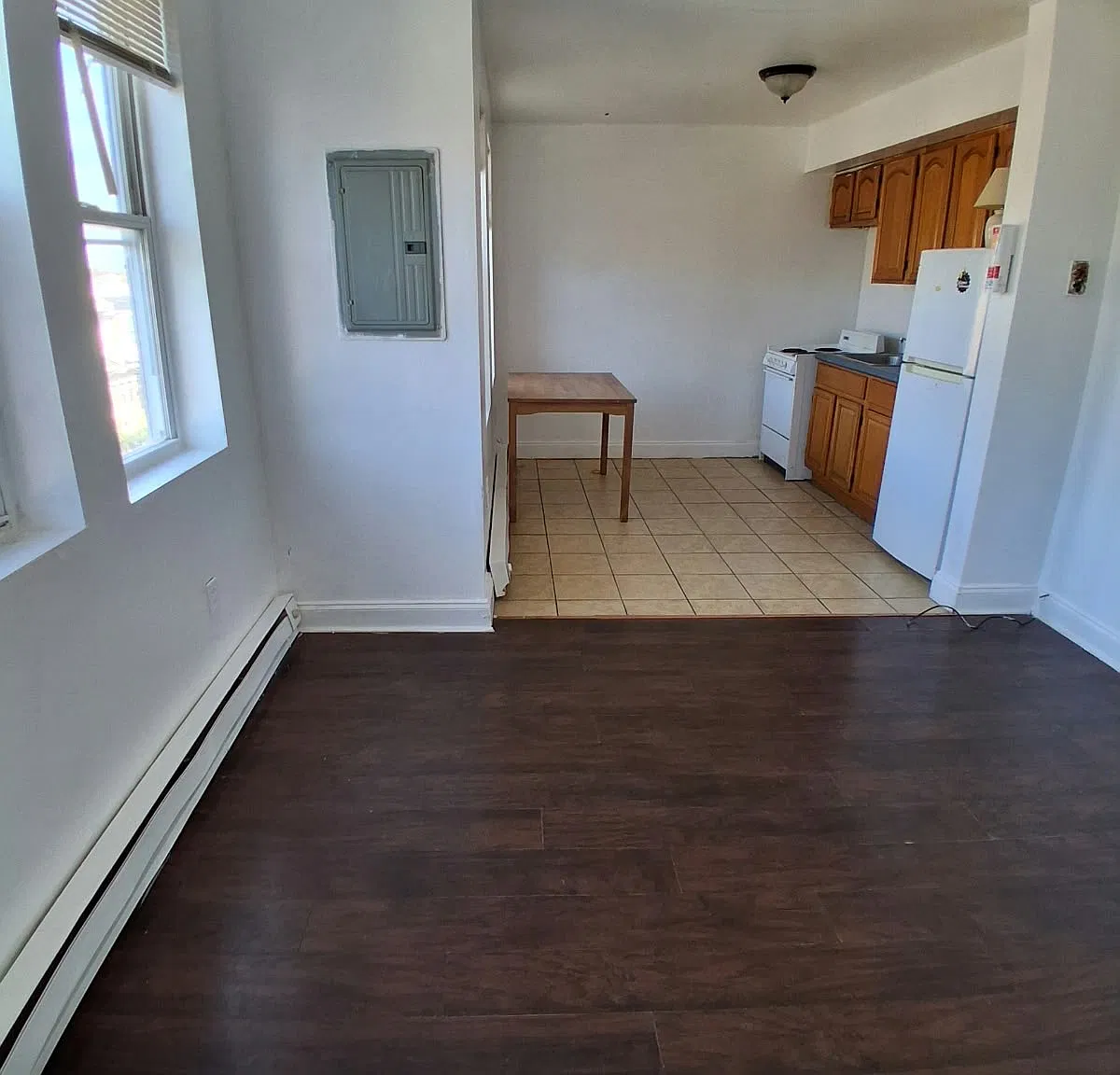 2 bed, 1200 sqft, $1,200 — Photo 4