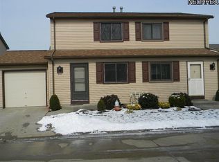 840 Gino Ln #840, Cleveland, OH 44109