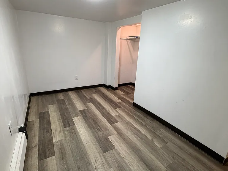 1221 Hillside Pl #G — Photo 7