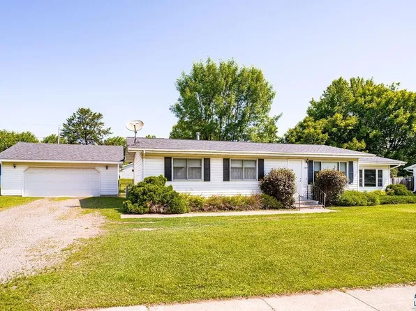 1419 Doddridge Ave, Cloquet, MN 55720